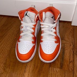 Orange and white kids size 1 Jordan 1s